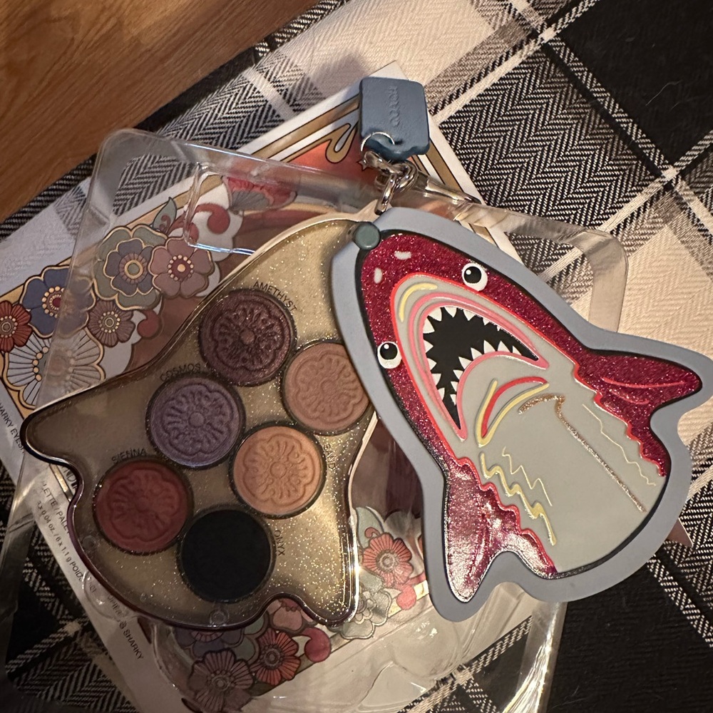 Coach x Sephora Collab Sharky Eye Palette
